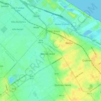 Mapa topográfico Bernal, altitud, relieve